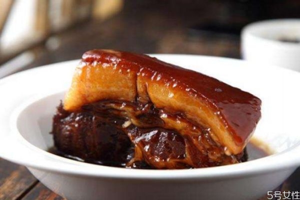 東坡肉選擇什么肉 什么肉適合做東坡肉 東坡肉選擇什么肉 什么肉適合做東坡肉