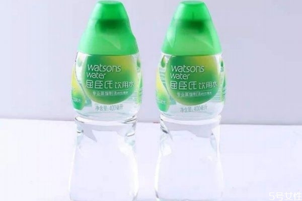 蒸餾水對(duì)皮膚有什么作用 蒸餾水對(duì)皮膚的作用