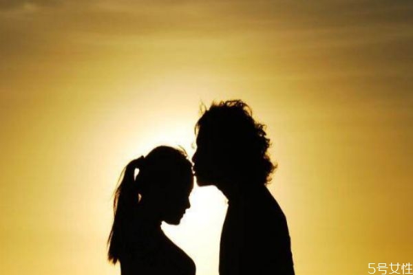 怎樣快速挽回老公出軌 怎么才能挽回出軌丈夫 怎樣快速挽回老公出軌 怎么才能挽回出軌丈夫