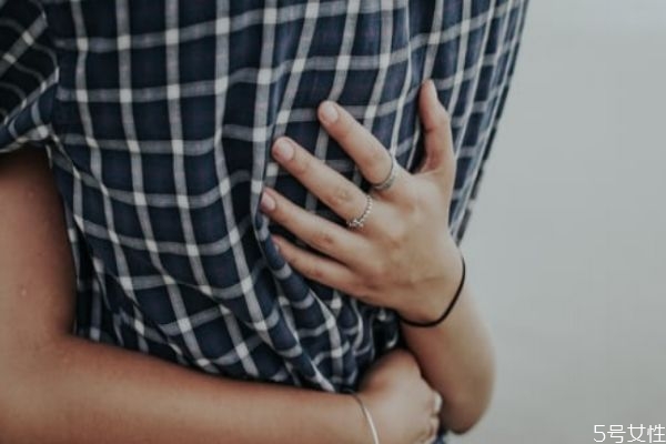 夫妻之間怎樣恢復(fù)信任 夫妻缺乏信任怎么辦 夫妻之間怎樣恢復(fù)信任 夫妻缺乏信任怎么辦