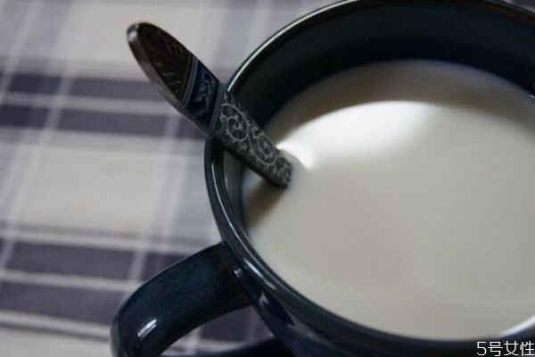 駱駝奶有美容功效嗎 駱駝奶美容有效果嗎 駱駝奶有美容功效嗎 駱駝奶美容有效果嗎