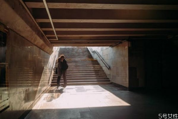 出軌了該怎么挽回 出軌后如何挽回并修復(fù)關(guān)系 出軌了該怎么挽回 出軌后如何挽回并修復(fù)關(guān)系