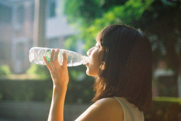 成熟男人追女生的手段 成熟男人喜歡追怎樣的女生 成熟男人追女生的手段 成熟男人喜歡追怎樣的女生