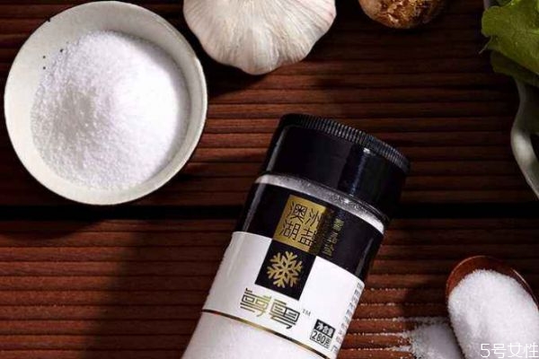 去鼻子黑頭的小妙招 如何快速去除鼻子黑頭 去鼻子黑頭的小妙招 如何快速去除鼻子黑頭