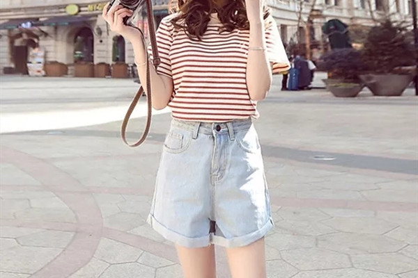 女生夏季怎樣穿出高級感 女生夏季高級感穿搭推薦 女生夏季怎樣穿出高級感 女生夏季高級感穿搭推薦