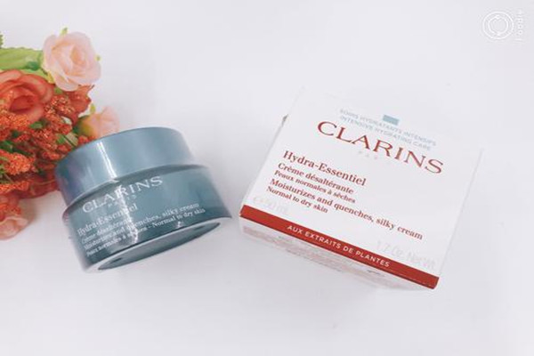 嬌韻詩恒潤保濕滋養(yǎng)霜適合什么膚質(zhì) 嬌韻詩恒潤保濕滋養(yǎng)霜好用嗎 嬌韻詩恒潤保濕滋養(yǎng)霜適合什么膚質(zhì) 嬌韻詩恒潤保濕滋養(yǎng)霜好用嗎