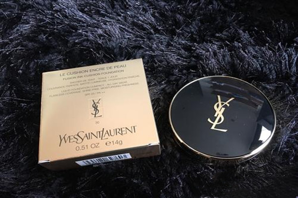 ysl墨水氣墊價格多少 ysl墨水氣墊油膩嗎 ysl墨水氣墊價格多少 ysl墨水氣墊油膩嗎