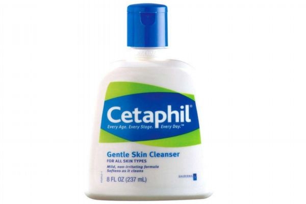 洗面奶洗兩遍能卸妝嗎 洗面奶能洗掉粉底液嗎 洗面奶洗兩遍能卸妝嗎 洗面奶能洗掉粉底液嗎