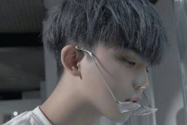 深?lèi)?ài)你的女生會(huì)經(jīng)常說(shuō)什么 深?lèi)?ài)你的女生的表現(xiàn)