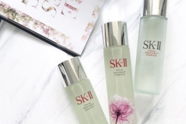 油性皮膚用什么化妝水 油性皮膚適合的爽膚水 油性皮膚用什么化妝水 油性皮膚適合的爽膚水