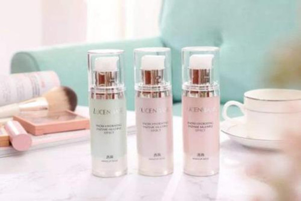 透真隔離霜色號(hào)怎么選 透真隔離霜顏色自然嗎 