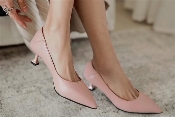 古愛(ài)莉女鞋怎么樣 古愛(ài)莉女鞋好穿嗎 古愛(ài)莉女鞋怎么樣 古愛(ài)莉女鞋好穿嗎