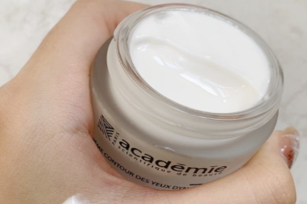 愛(ài)琪媚抗皺眼霜是哪個(gè)國(guó)家的 愛(ài)琪媚抗皺眼霜好用嗎 愛(ài)琪媚抗皺眼霜是哪個(gè)國(guó)家的 愛(ài)琪媚抗皺眼霜好用嗎