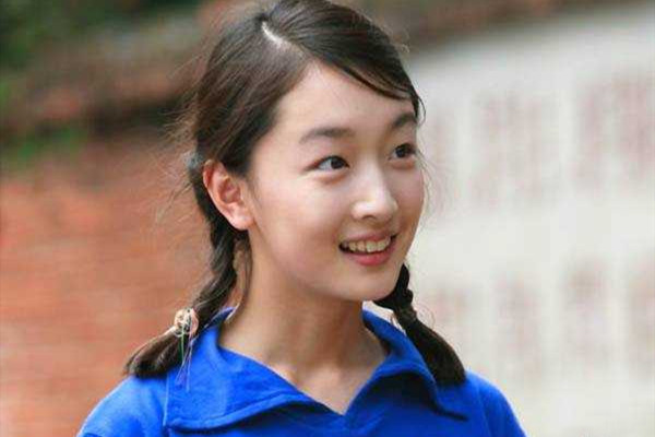 為什么壓雙眼皮看起來有緊繃感 術(shù)后眼睛要做哪些運(yùn)動(dòng)