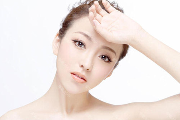 為什么壓雙眼皮看起來有緊繃感 術(shù)后眼睛要做哪些運(yùn)動(dòng)