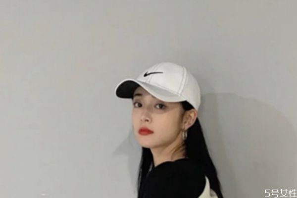 洗棒球帽要注意什么 棒球帽怎么洗不會變形