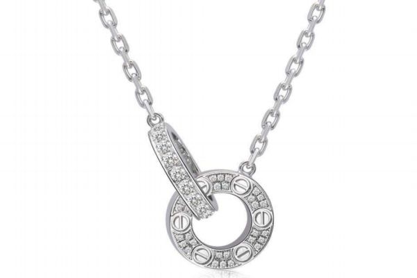 卡地亞項(xiàng)鏈?zhǔn)鞘裁唇?卡地亞為什么只有18k金 卡地亞項(xiàng)鏈?zhǔn)鞘裁唇?卡地亞為什么只有18k金