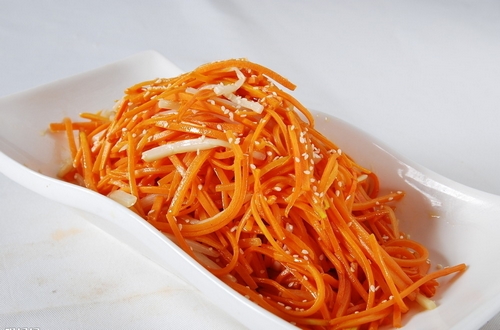 涼拌胡蘿卜絲怎么做好吃 涼拌胡蘿卜絲的做法 涼拌胡蘿卜絲怎么做好吃 涼拌胡蘿卜絲的做法