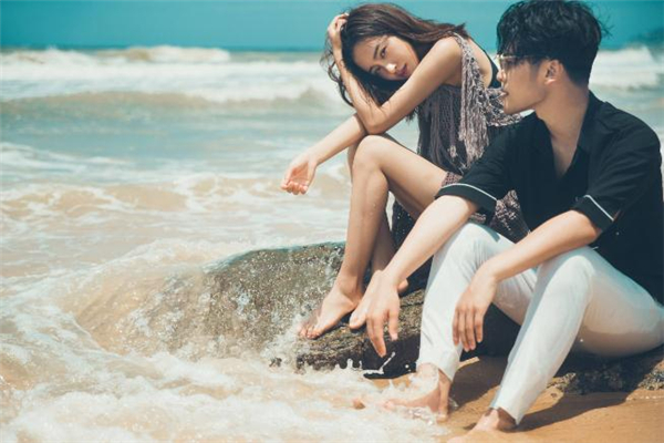 女生初戀不適應(yīng)怎么辦 女生初戀不適應(yīng)要分手嗎 女生初戀不適應(yīng)怎么辦 女生初戀不適應(yīng)要分手嗎