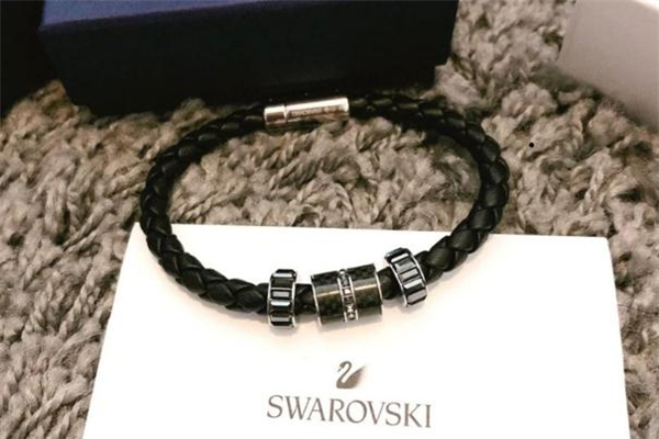 施華洛世奇轉運珠真假鑒別 施華洛世奇轉運珠怎么打開