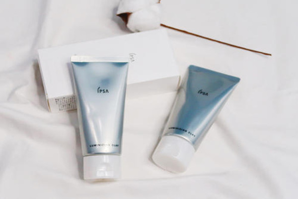 茵芙莎粘土按摩面膜好用嗎 茵芙莎粘土按摩面膜的功效 茵芙莎粘土按摩面膜好用嗎 茵芙莎粘土按摩面膜的功效