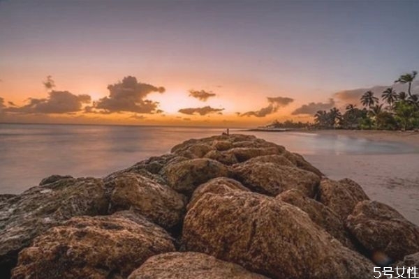 夫妻冷戰(zhàn)多久會(huì)沒(méi)有感情 冷戰(zhàn)之后怎么和好 夫妻冷戰(zhàn)多久會(huì)沒(méi)有感情 冷戰(zhàn)之后怎么和好