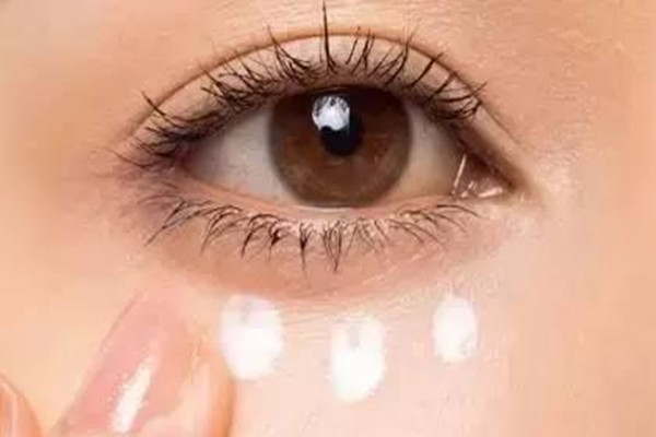 無痕去眼袋過程要多久 無痕去眼袋能維持多久 無痕去眼袋過程要多久 無痕去眼袋能維持多久