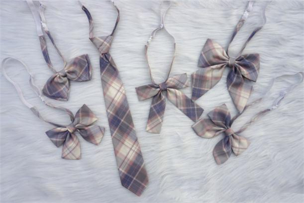 jk領(lǐng)結(jié)分山正嗎 jk領(lǐng)結(jié)山正怎么看 jk領(lǐng)結(jié)分山正嗎 jk領(lǐng)結(jié)山正怎么看