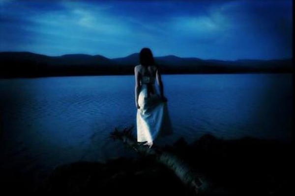 男人離婚后多久最難熬 男人離婚后很快結(jié)婚的心理 男人離婚后多久最難熬 男人離婚后很快結(jié)婚的心理