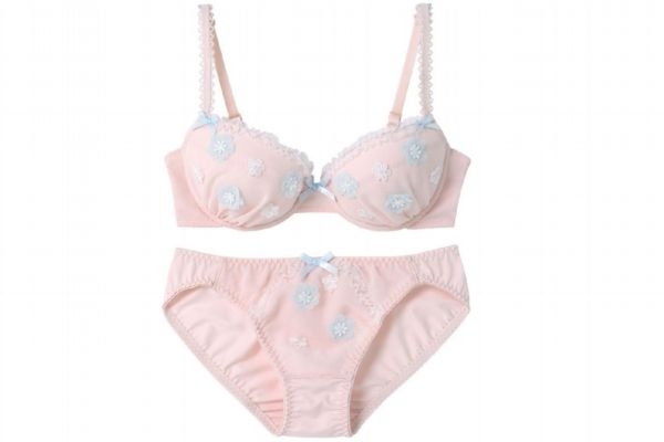 怎么知道自己穿什么罩杯的內(nèi)衣 胸38碼是什么罩杯 怎么知道自己穿什么罩杯的內(nèi)衣 胸38碼是什么罩杯