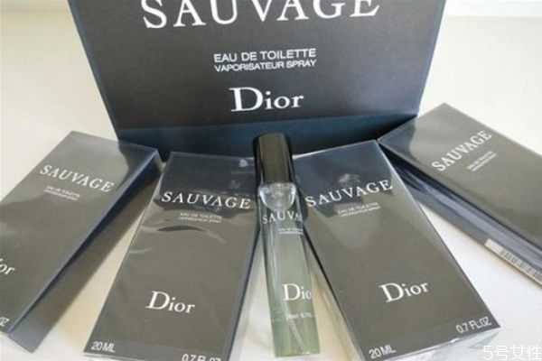 迪奧曠野買edp還是edt 迪奧曠野濃香和淡香區(qū)別 迪奧曠野買edp還是edt 迪奧曠野濃香和淡香區(qū)別