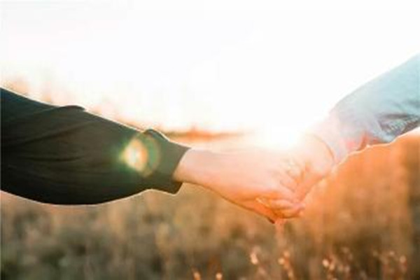 巨蟹男的缺點(diǎn)有哪些 巨蟹男的弱點(diǎn)是什么