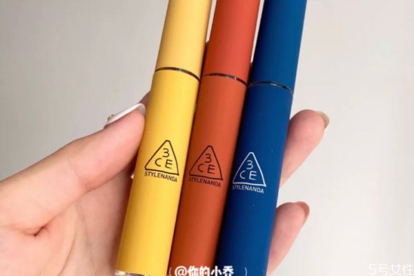 3ce藍(lán)管唇釉怎么辨別真假 3ce唇釉推薦色號(hào) 3ce藍(lán)管唇釉怎么辨別真假 3ce唇釉推薦色號(hào)