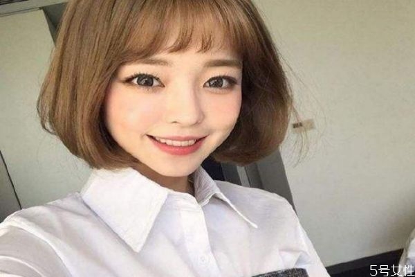 染完頭發(fā)第二天能洗頭嗎 第一天染發(fā)第二天可以洗嗎 染完頭發(fā)第二天能洗頭嗎 第一天染發(fā)第二天可以洗嗎