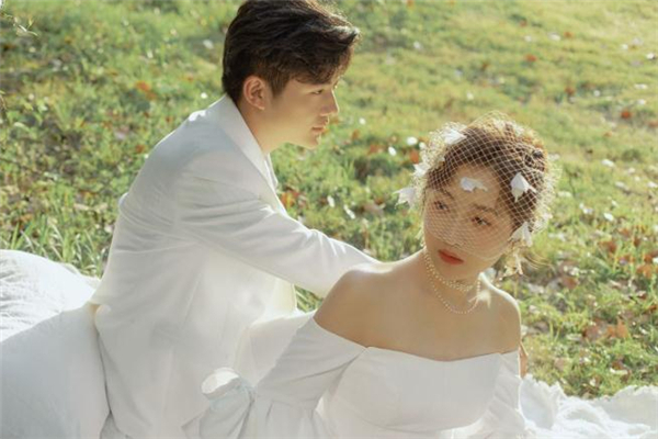 為什么男人有了錢(qián)都要找女人 男人都是一有錢(qián)就變壞嗎