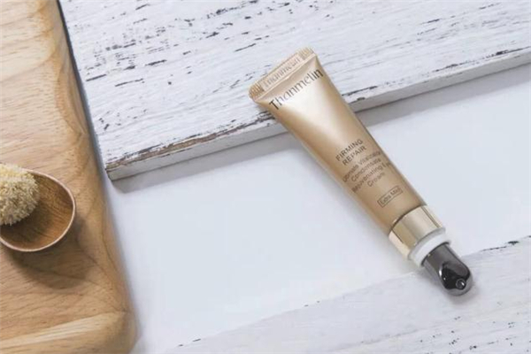 梵蜜琳眼霜多少錢(qián)一支 梵蜜琳眼霜一支多少克 梵蜜琳眼霜多少錢(qián)一支 梵蜜琳眼霜一支多少克