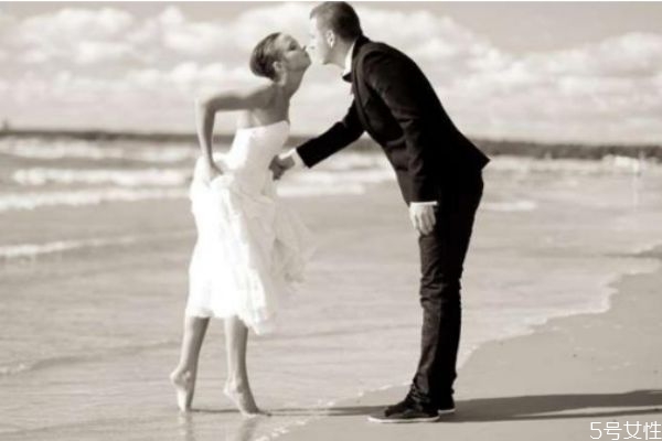 平淡期男生想法是什么 男生平淡期想要什么 平淡期男生想法是什么 男生平淡期想要什么