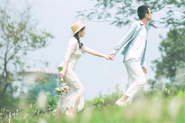 第一次約會(huì)花多少錢合適 第一次約會(huì)要花很多錢嗎 第一次約會(huì)花多少錢合適 第一次約會(huì)要花很多錢嗎