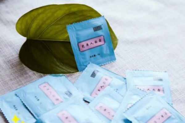 小草面膜粉有效果嗎 小草面膜粉真的可以護(hù)膚嗎 小草面膜粉有效果嗎 小草面膜粉真的可以護(hù)膚嗎