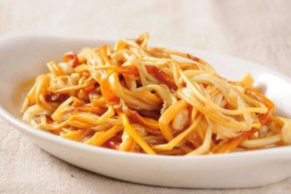 吃金針菇會(huì)胖嗎 金針菇的熱量有多少 吃金針菇會(huì)胖嗎 金針菇的熱量有多少