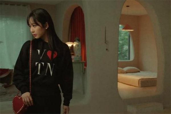 2020華倫天奴七夕限定包包多少錢 valentino七夕愛心包 2020華倫天奴七夕限定包包多少錢 valentino七夕愛心包