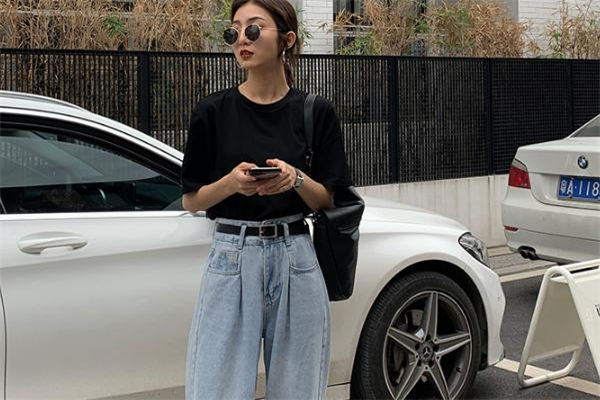 老爹褲和奶奶褲的區(qū)別 老爹褲和垮褲的區(qū)別 老爹褲和奶奶褲的區(qū)別 老爹褲和垮褲的區(qū)別