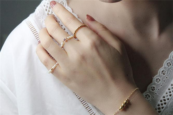 微時(shí)光戒指怎么樣 微時(shí)光戒指好看嗎 微時(shí)光戒指怎么樣 微時(shí)光戒指好看嗎