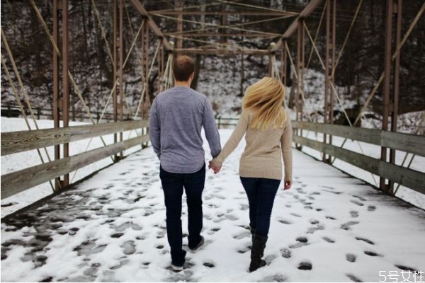 對(duì)象說(shuō)不想談了怎么辦 如何讓對(duì)象不離開(kāi)自己