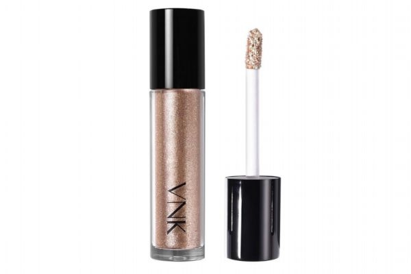 眼影用了三年還可以用嗎 眼影怎么使用細(xì)節(jié) 眼影用了三年還可以用嗎 眼影怎么使用細(xì)節(jié)