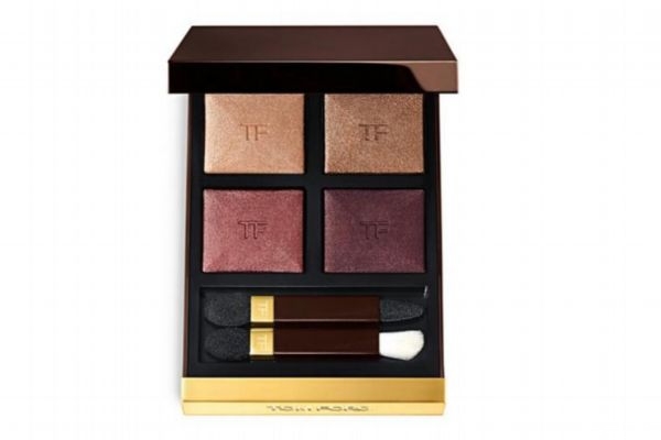 眼影用了三年還可以用嗎 眼影怎么使用細(xì)節(jié) 眼影用了三年還可以用嗎 眼影怎么使用細(xì)節(jié)