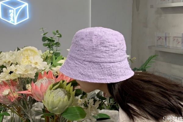 遮陽(yáng)帽買什么樣的好 戴遮陽(yáng)帽注意事項(xiàng) 遮陽(yáng)帽買什么樣的好 戴遮陽(yáng)帽注意事項(xiàng)