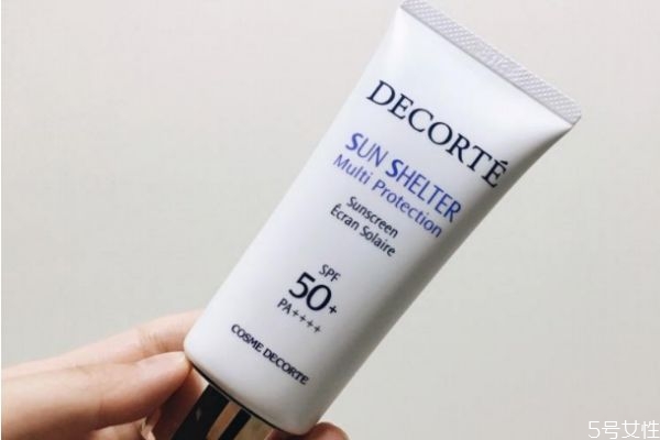 防曬霜在什么時(shí)候用最好 防曬霜能防曬多長(zhǎng)時(shí)間 防曬霜在什么時(shí)候用最好 防曬霜能防曬多長(zhǎng)時(shí)間