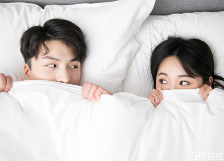 產(chǎn)后半年同房容易懷孕嗎 產(chǎn)后怎么正確避孕 產(chǎn)后半年同房容易懷孕嗎 產(chǎn)后怎么正確避孕