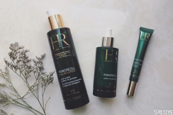 用收斂水還要用爽膚水嗎 收斂水和化妝水的使用順序 用收斂水還要用爽膚水嗎 收斂水和化妝水的使用順序